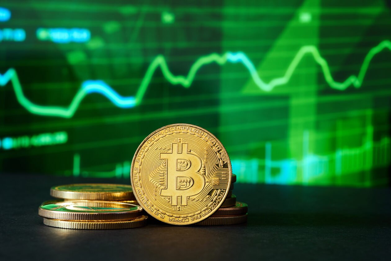 Bitcoin Crosses $100K Again as Market Eyes $200K Target