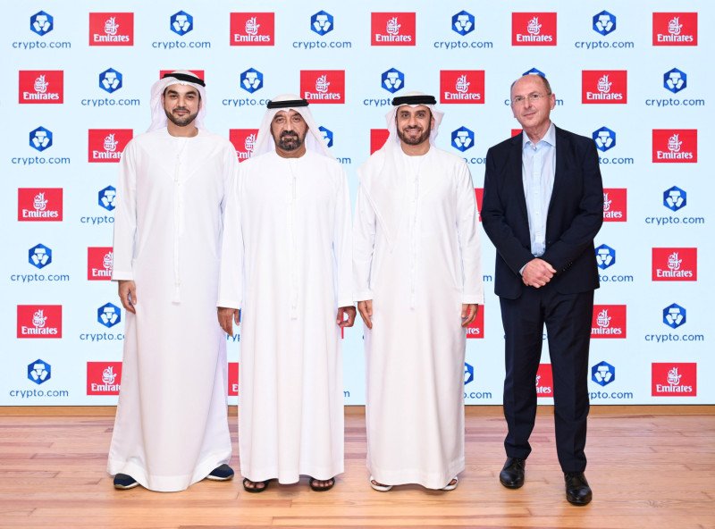 From left to right, Mohammed Al Hakim, His Highness Sheikh Ahmed bin Saeed Al Maktoum, Adnan Kazim and Michael Doersam. Source: Emirates